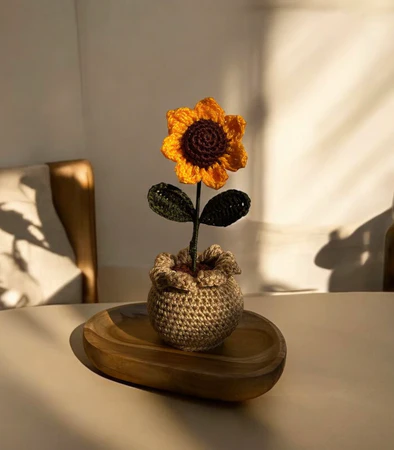 Buy Sunflower Pot